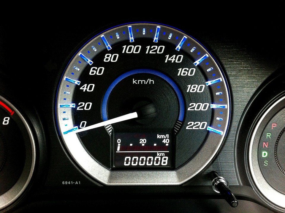 website-performance-speedometer